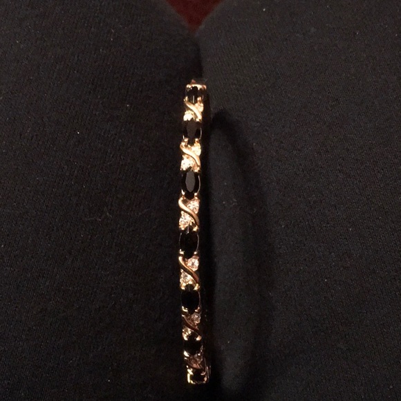 Jewelry - Rhinestones and Black Stones Goldtone Bangle